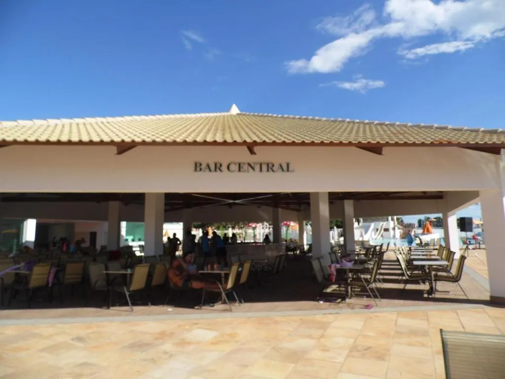 Apart-hotel Lacqua diroma com fogão, geladeira, micro-ondas, Park aquático 24h, acomoda até 5 pessoas Caldas Novas