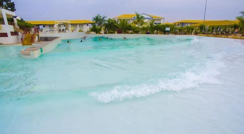Lacqua diroma com fogão, geladeira, micro-ondas, Park aquático 24h, acomoda até 5 pessoas Caldas Novas Apart-hotel