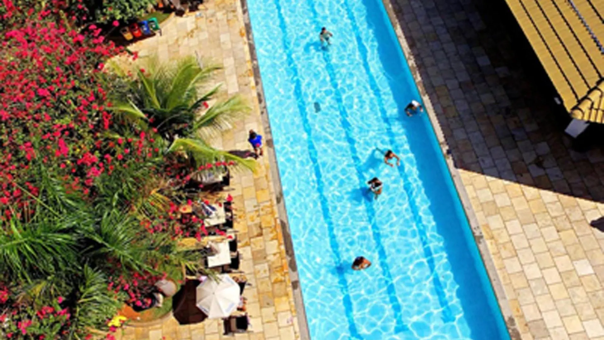 Apart-hotel Lacqua diroma com fogão, geladeira, micro-ondas, Park aquático 24h, acomoda até 5 pessoas Caldas Novas